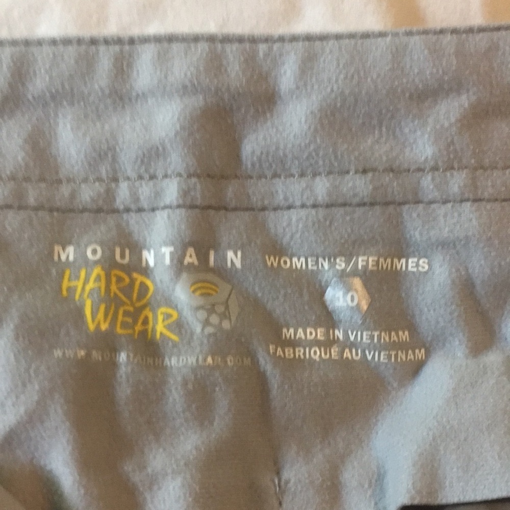 Mountain Hardware Shorts. - image 2